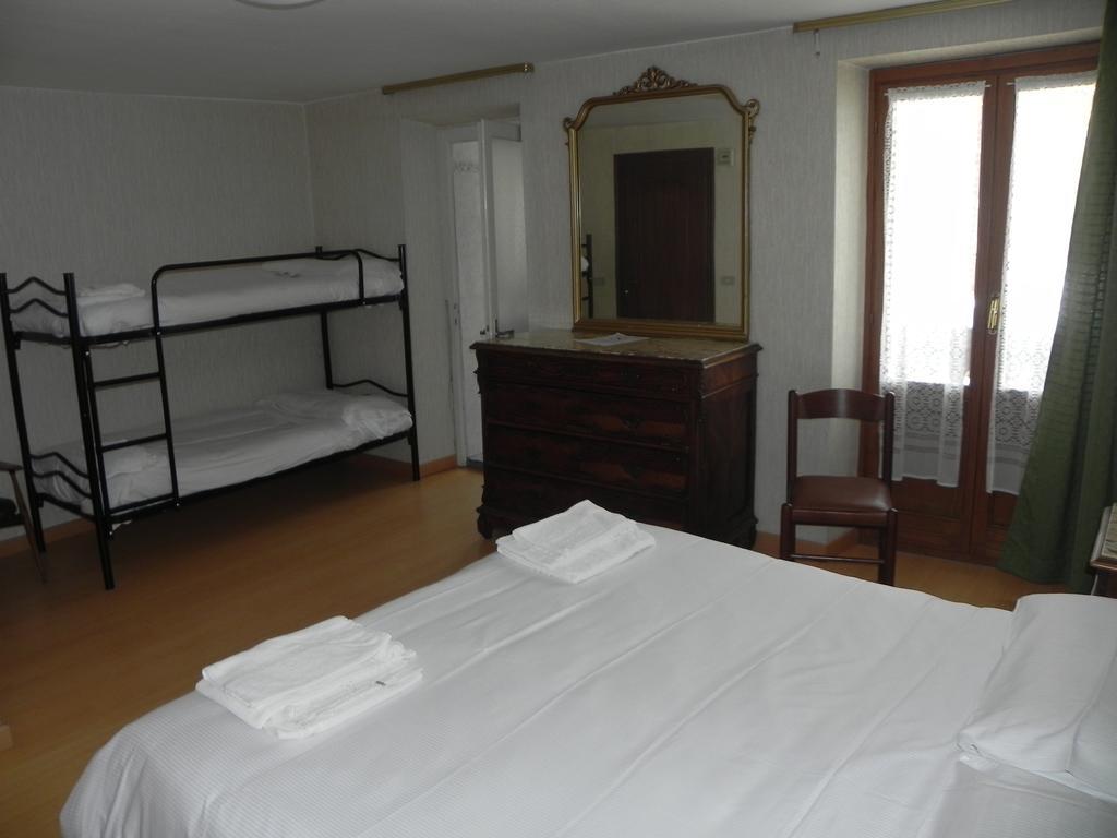 Hotel Nuovo Pecetto Macugnaga Room photo